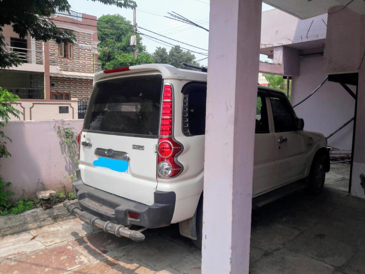 Jaiswal Homestay Jabalpur Exteriör bild